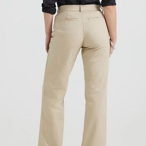 WOMEN'S ULTRA LUX WITH FLEX MOTION REGULAR FIT TROUSER PANT IN BUNGLOW KHAKI